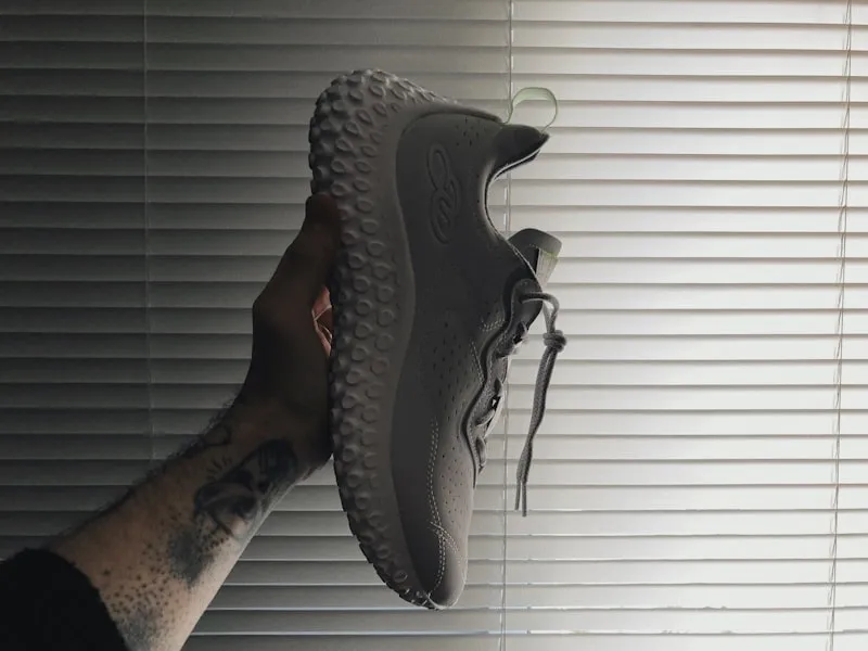 Dicas Práticas para Guardar Tênis de Maneira Correta e Evitar Danos